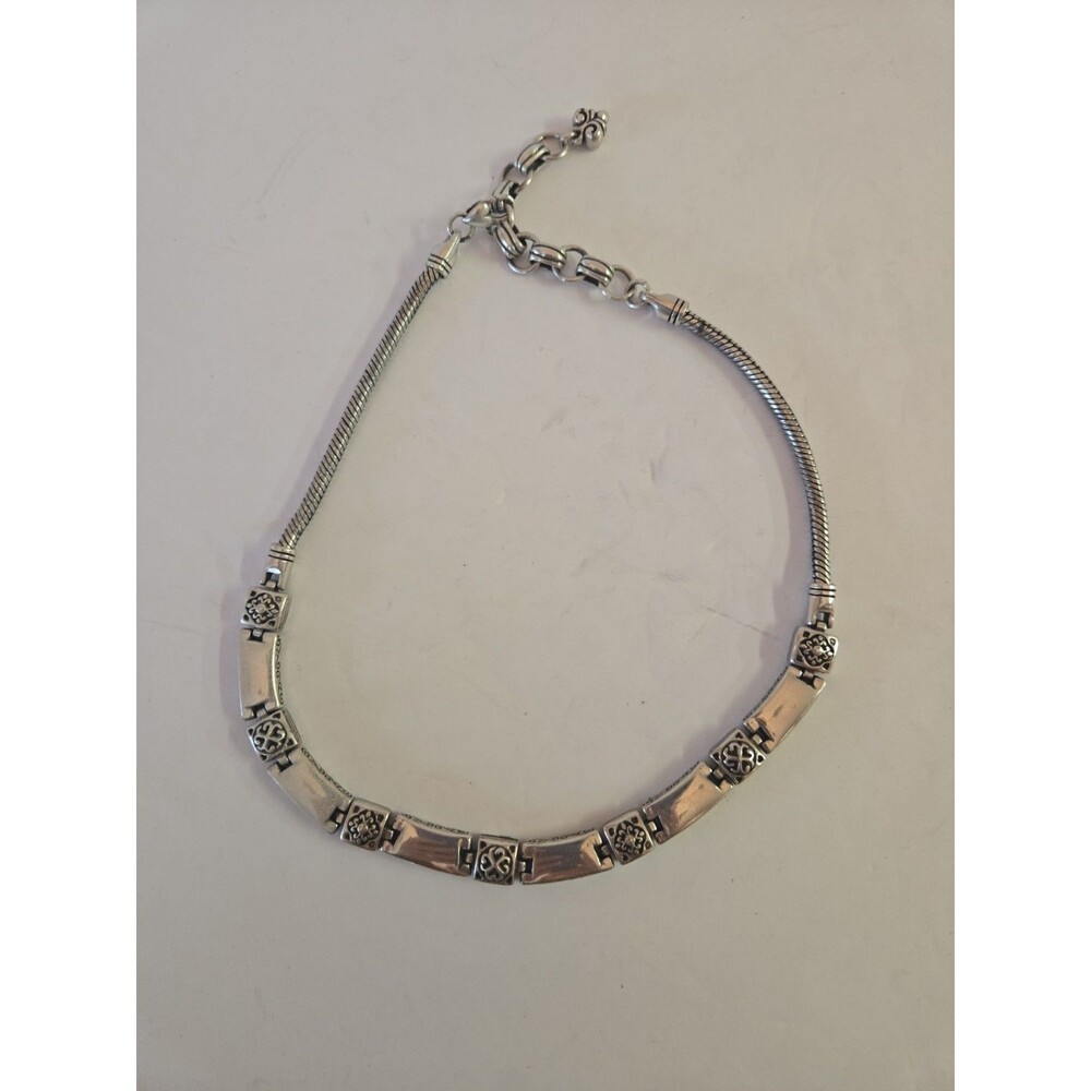 Brighton Tribeca Solid Rectangle Bar Square Link Collar Choker Necklace Scroll